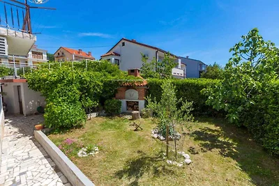 Ferienwohnung mit Grill, Klimaanlage und WLAN