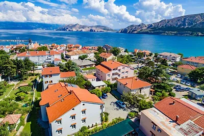 Ferienwohnung mit Balkon und Klimaanlage