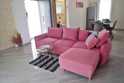 Ferienwohnung mit Klimaanlage und Pool