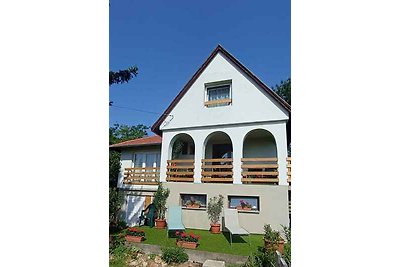 Ferienhaus mit Panorama und Internet