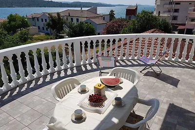 Appartamento Vacanza con famiglia Pirovac
