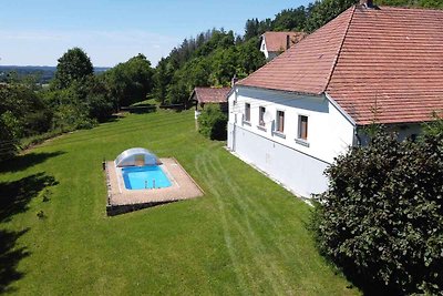 Ferienhaus mit Aussenpool