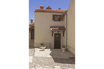 Ferienhaus mit Terrasse und Meerblick