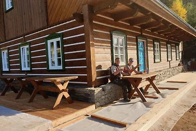 Ferienhaus mit Kamin und schöne Ausrichtung