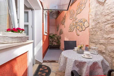 Studio mit Klimaanlage und Terrasse