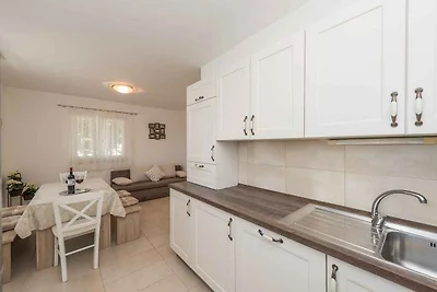 Ferienwohnung mit Klimaanlage und Grill