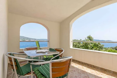 Ferienwohnung mit Meerblick und Klimaanlage
