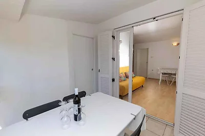 Ferienwohnung mit Balkon und Meerblick