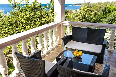 Ferienwohnung mit Terrasse, Aussenpool und