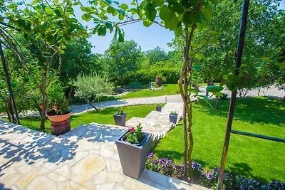 Ferienwohnung mit Klimaanlage und Pool