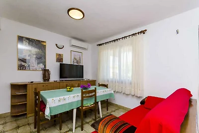 Ferienwohnung mit Balkon und Klimaanlage