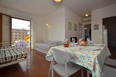 Ferienwohnung mit Balkon und Klimaanlage