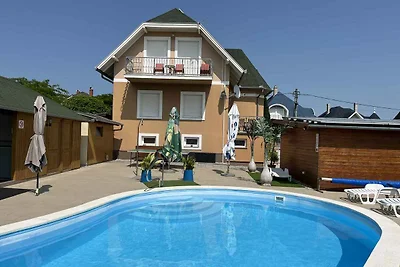 Ferienwohnung mit beheiztem Pool