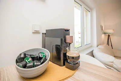 Ferienwohnung mit Balkon, Parkplatz und