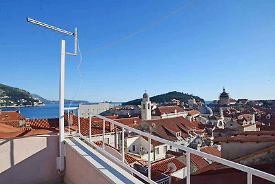 Ferienhaus mit Terrasse und Meersicht