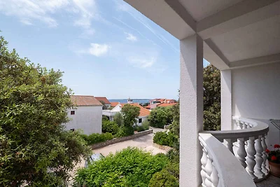 Ferienwohnung mit Terrase und Klimaanlage