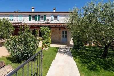 Vakantiehuis Ontspannende vakantie Dračevac