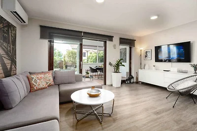 Ferienhaus mit Garten und Grill