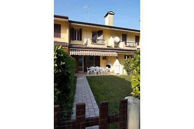 Ferienhaus im Feriendorf mit Schwimmbad