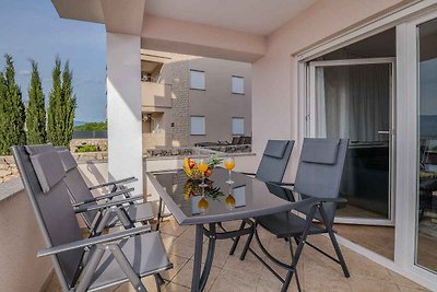 Ferienwohnung Versucht Apartment mit Pool und