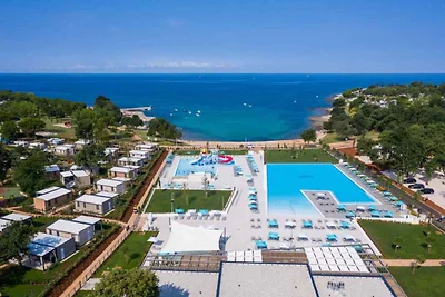 Mobilehome In Park Umag