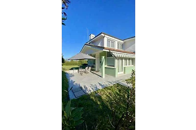 Ferienhaus mit grossen geschlossenen Garten