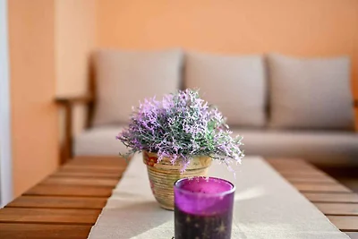 Ferienwohnung mit Balkon und teilweise
