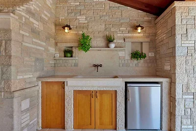 Villa mit Klimaanlage und Pool