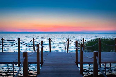 Studio mit Balatonpanorama
