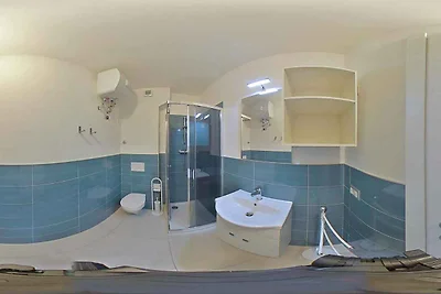 Ferienwohnung mit Klimaanlage und Balkon