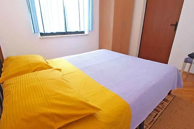 Ferienwohnung mit Klimaanlage und Terrasse