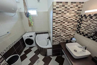 Ferienwohnung mit grosser Terrasse und Panora