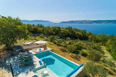 Ferienhaus mit Klimaanlage und Aussenpool