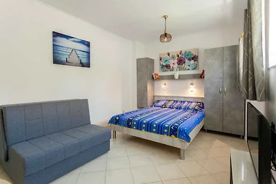 Studio mit Terrasse und Internet