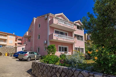 Ferienwohnung mit Klimaanlage und Terrasse