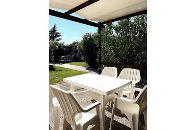 Mobilehome mit Klimaanlage, Terrasse und Pool