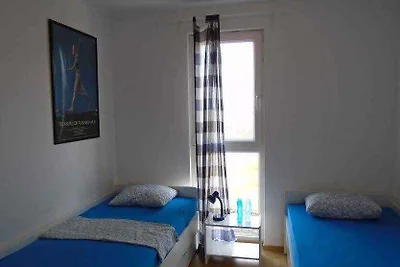 Ferienwohnung mit Balkon und Meerblick