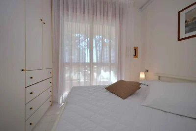 Ferienwohnung mit Klimaanlage und Balkon