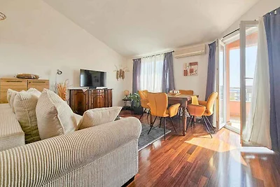 Ferienwohnung mit Klimaanlage, SAT-TV, WLAN u