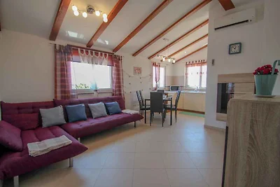 Ferienwohnung mit Terrasse und Klimaanlage