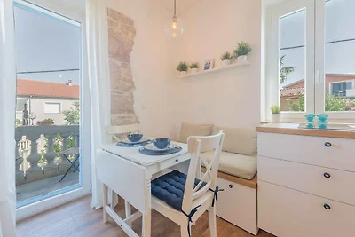 Gemütliche Ferienwohnung Rustica in Sukošan m