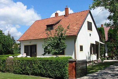 Ferienhaus für 8 Personen mit Grill und