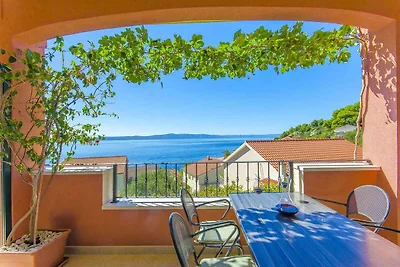 Ferienwohnung mit Terrasse und Meerblick