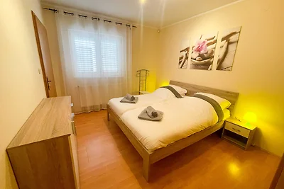 Ferienwohnung mit Terrasse und Klimaanlage