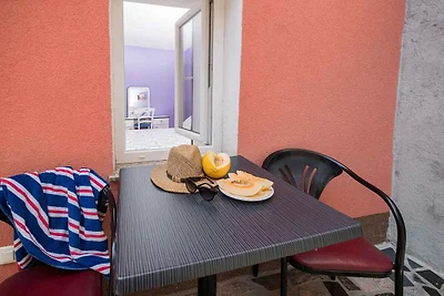 Ferienwohnung mit Terrasse und Klimaanlage
