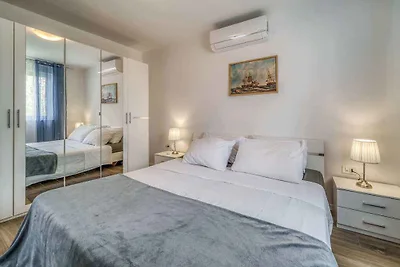 Ferienwohnung mit Balkon und Meerblick