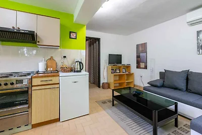 Ferienwohnung mit Terrasse und Klimaanlage