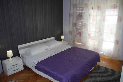 Ferienwohnung mit Aussenpool nur 30 m vom