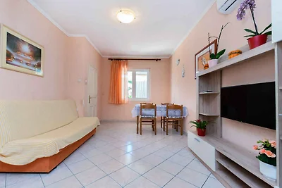 Ferienhaus mit Klimaanlage und Grill