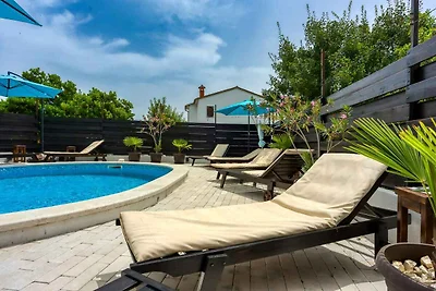Ferienwohnung mit Aussenpool
